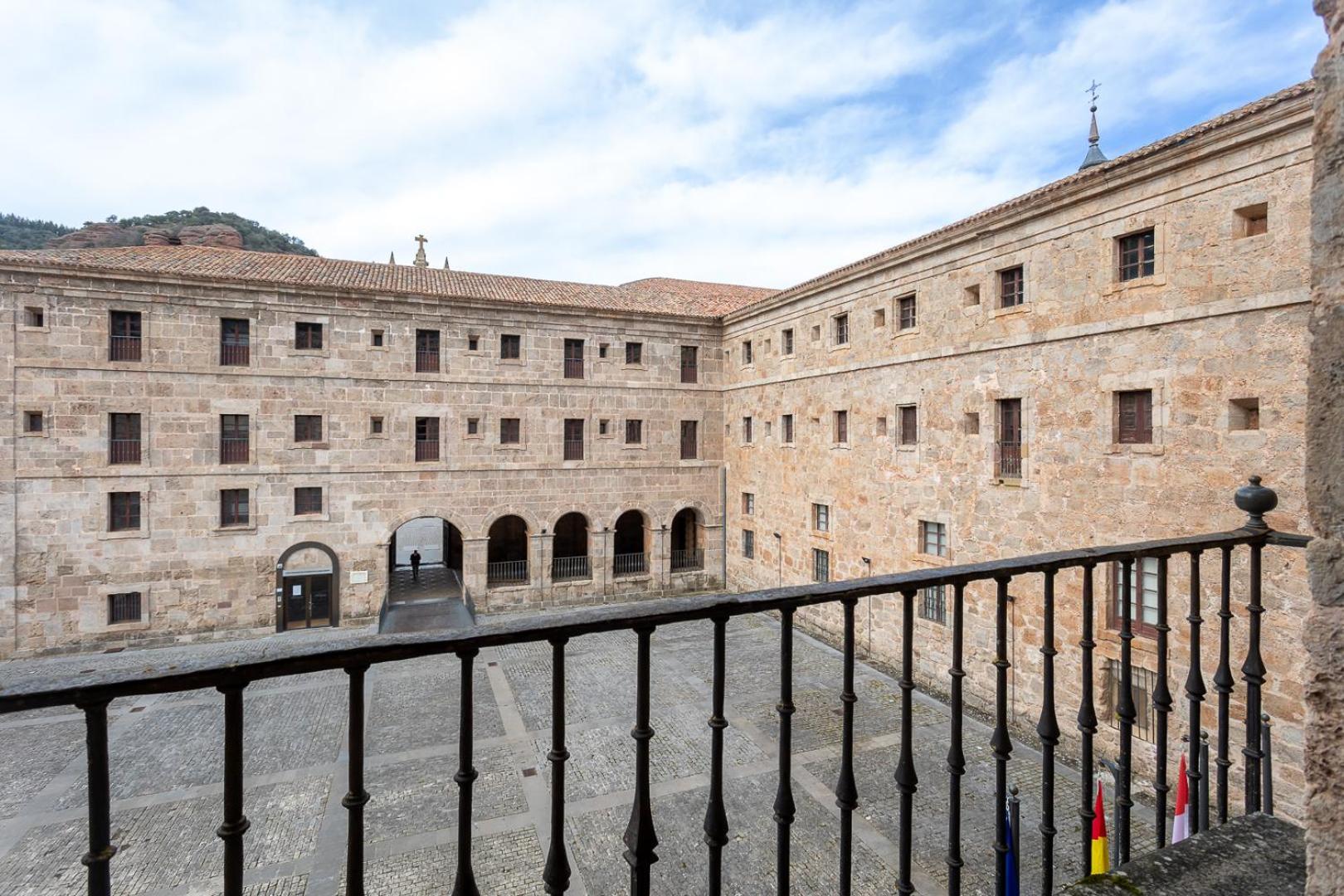 Hosteria Del Monasterio De San Millan San Millan De La Cogolla Exterior photo